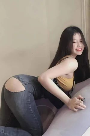 Sở thích xé quần xé áo khi chịch nhau này tốn kinh tế phết