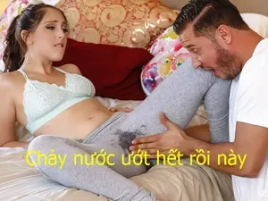 Thầy dạy yoga dỏm