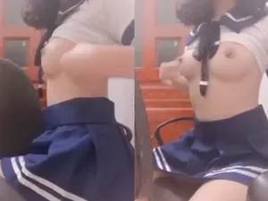 Em nữ sinh tập làm người lớn