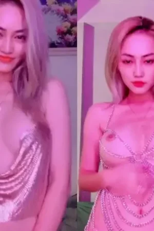 Em Ngọc Hà vú đẹp dâm đãng thủ dâm p1